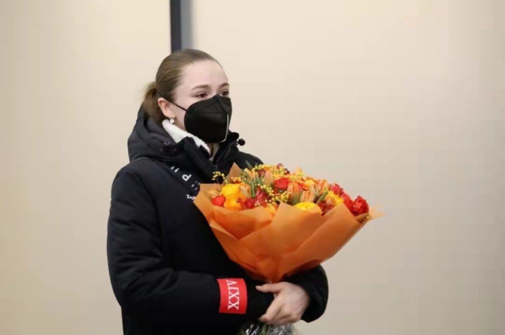 大胸女教师冲田杏梨无删